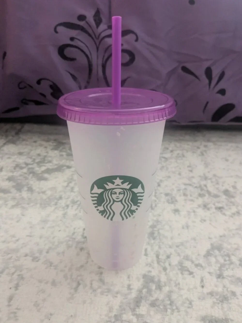 Purple Starbucks Summer 2020 Color Changing Tumbler w/ Lid & Straw